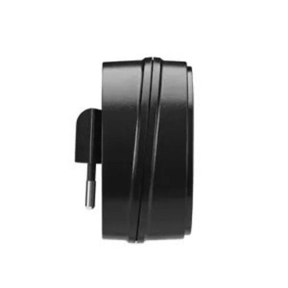 Travel Smart by Conair EU Adapter Plug with Outlet and 2 USB Ports - Picture 9 of 10